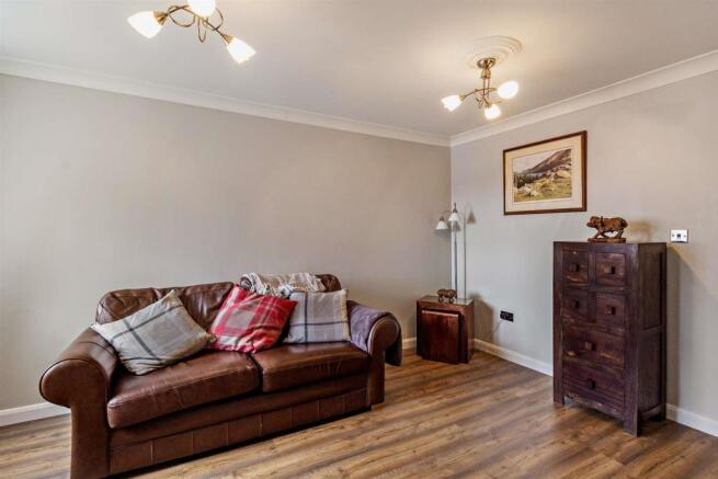 8475880-interior03-800.jpg
