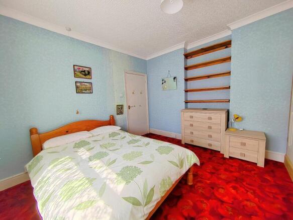 Photo 10