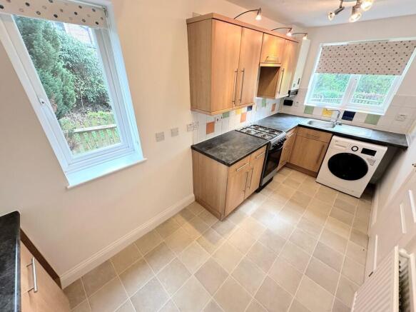 Kitchen/Breakfast...