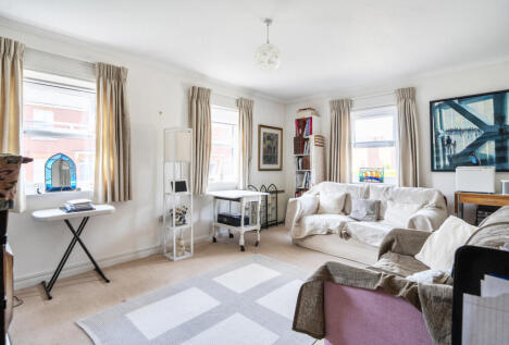 Summerlays Court, Bath, Somerset, BA2