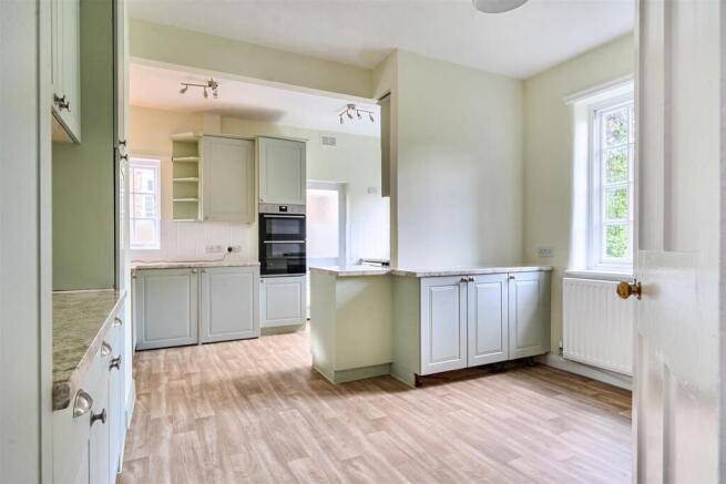 Doctors Commons Road, Berkhamsted photo 3