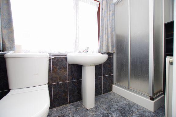 bed 2 en-suite