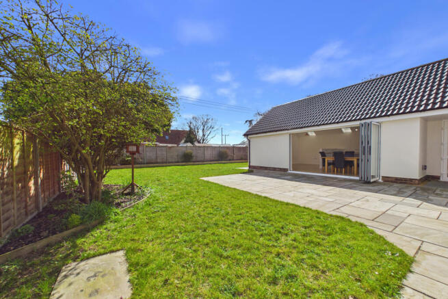 CAM05449G0-PR0068-STILL016