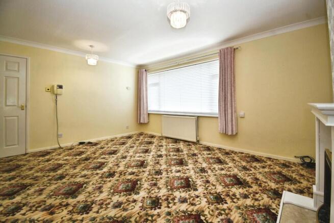 3 bed Semi-Detached Bungalow for sale Image 7