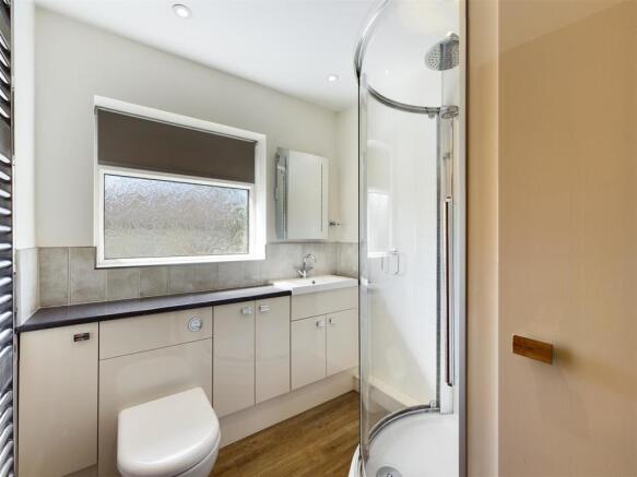 Shower Room.jpg