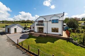 Rainbow Cottage, Lakeside Cottages, Moelfre, Llanfairtalhaiarn LL22 9RF