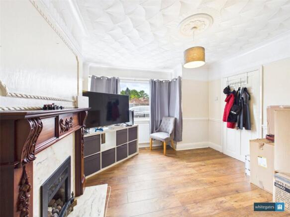 4 bed Semi-Detached for sale Image 6