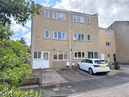 48, Martin Close, Cirencester GL7 1XY