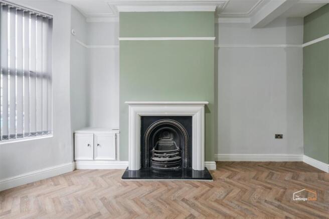 Feature Fireplace
