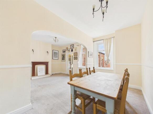 DINING ROOM/HOME OFFICE