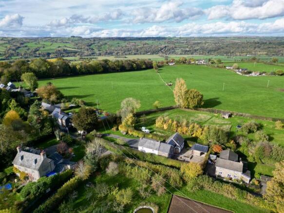 dji_fly_20251023_012754_499_1761140137880_photo.JP