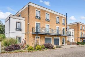 7, Boundary Way, Southend-on-sea SS3 9QF