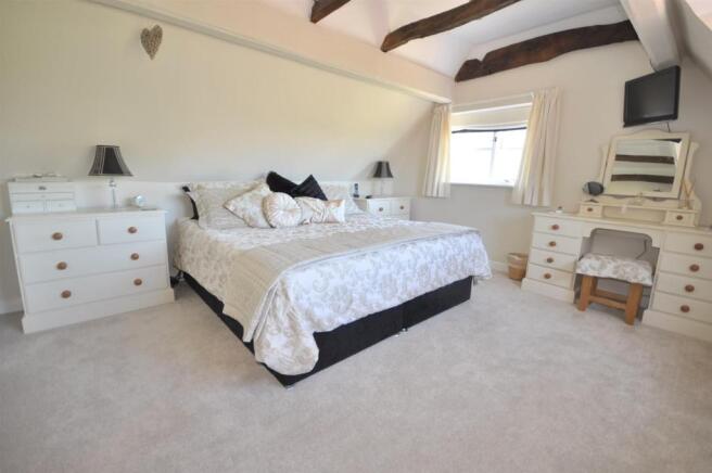 BEDROOM 1