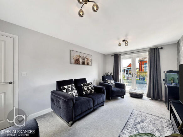 Primrose Avenue, Dovercourt photo 4