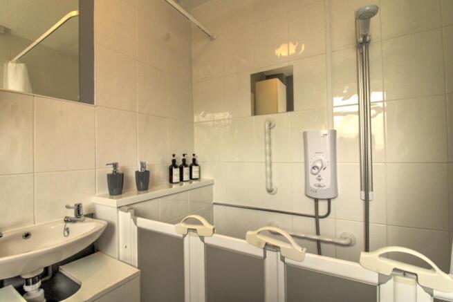 IMG_9400_1_2_Interior 3