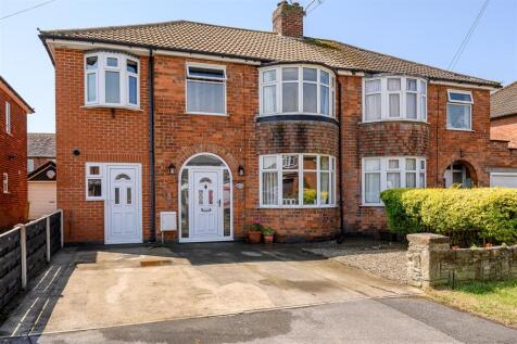 Whitestone Drive, Huntington, York, YO31 9HZ