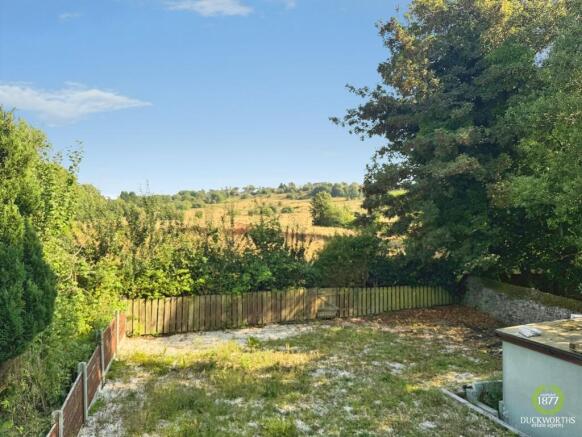 3 bed Semi-Detached for sale Image 5