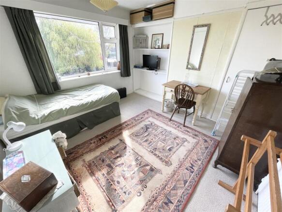 Bedroom two.jpg