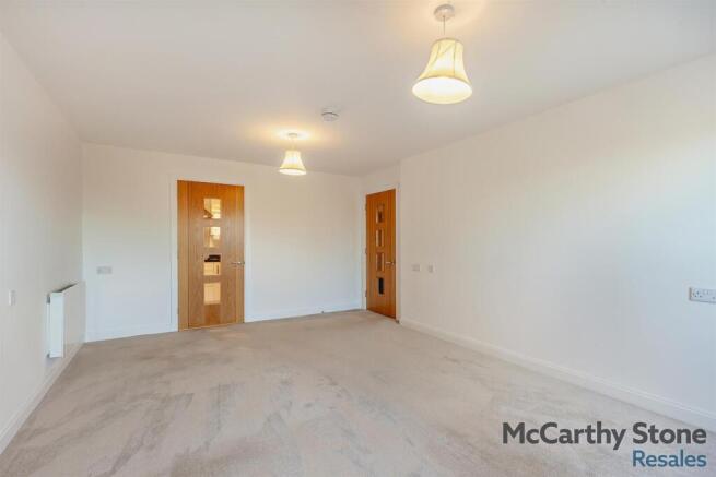 8671384-interior03-800.jpg