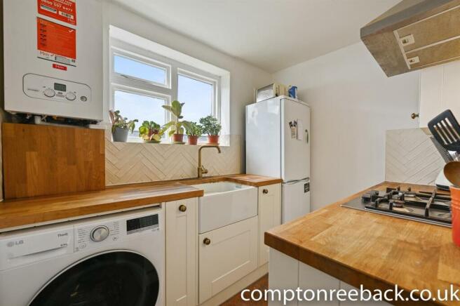 Kitchen :