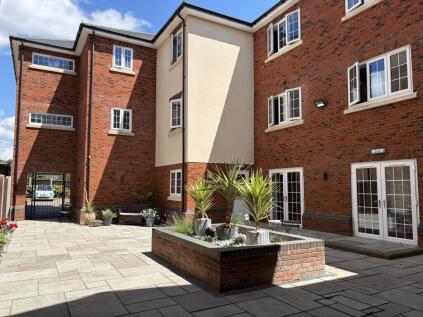 High Grove, High Road, Benfleet