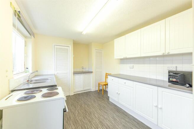 Kitchen Alt