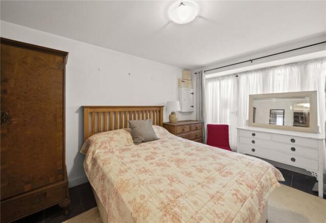 Bed 2