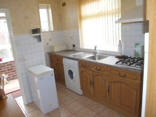 Kitchen Pic 2
