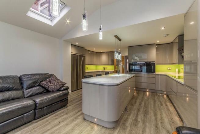 Kitchen/breakfast ro