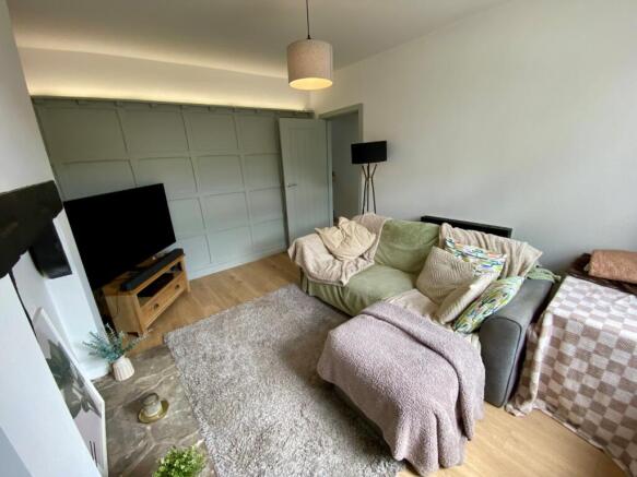 Acre Lane, Eccleshill, Bradford, BD2 photo 4