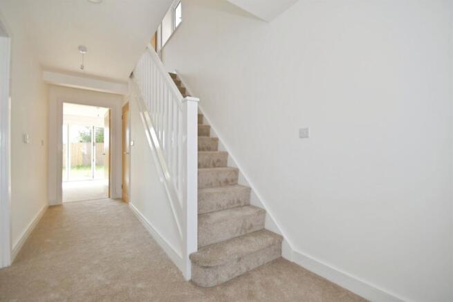 3 bed Detached for sale Image 9