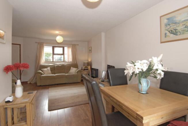 Living Room/Dining Room