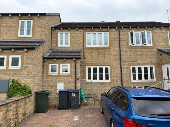 3 bed Terraced for sale in keighley