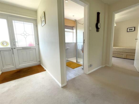 INITIAL L SHAPED ENTRANCE HALL