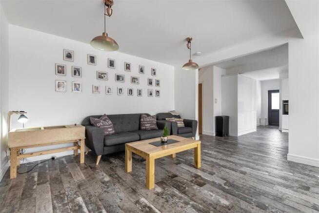 Open Plan Lounge.jpg