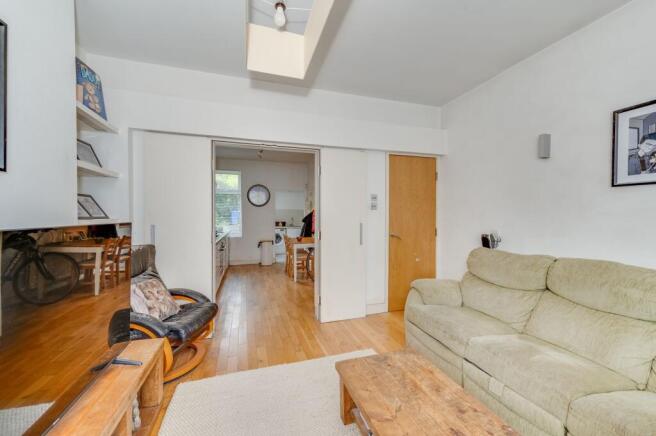3 bed Terraced for sale Image 7