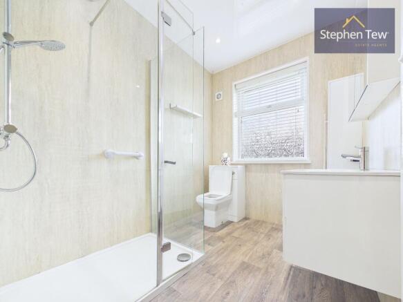 Moorland Road, Poulton-Le-Fylde, FY6 photo 4