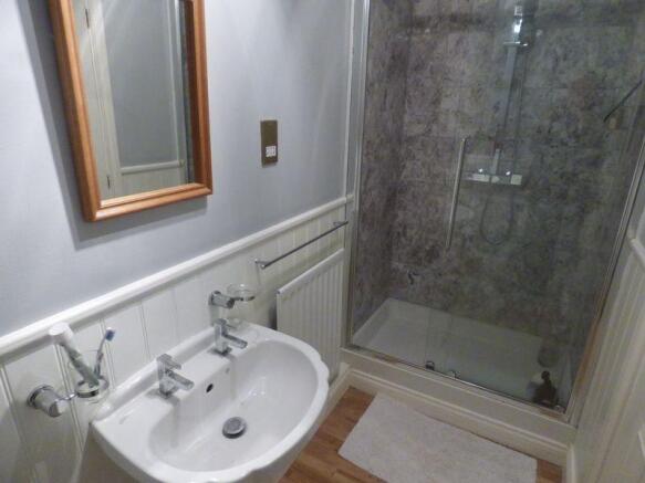 En-suite 2