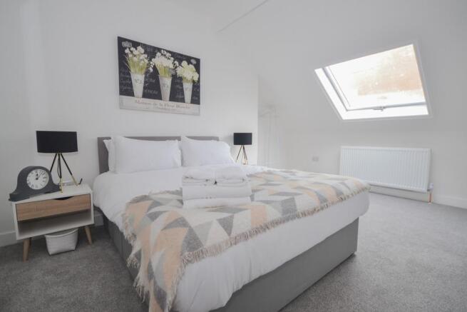 2 bed Apartment for sale Image 5