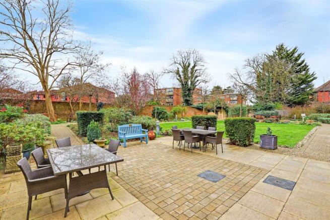 03-eaa3JHMCS - 30 Elles House - 37-medium.jpg