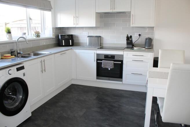 Fitted Dining Kitchen