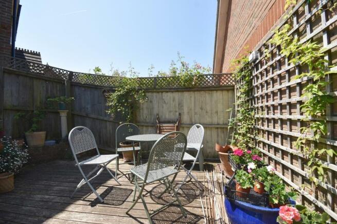 Garden deck.JPG