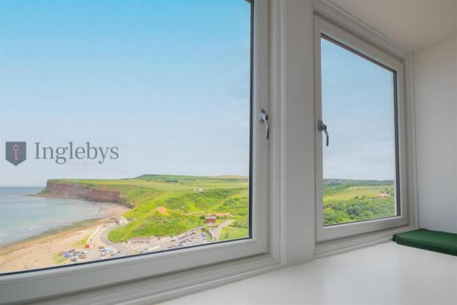 3 bed Apartment for sale Image 9