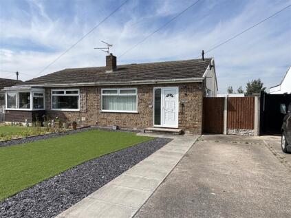 Llys Charles, Towyn, LL22