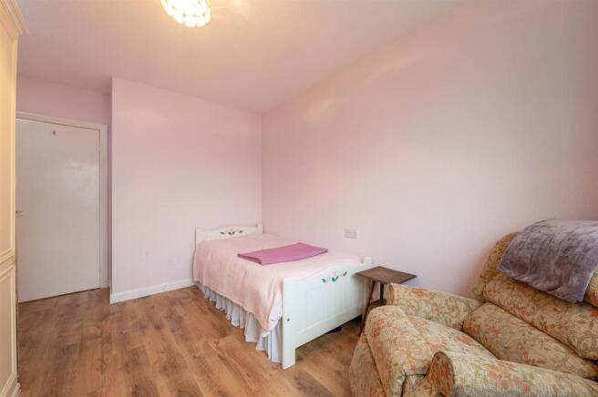 19OakbankClose_023.jpg