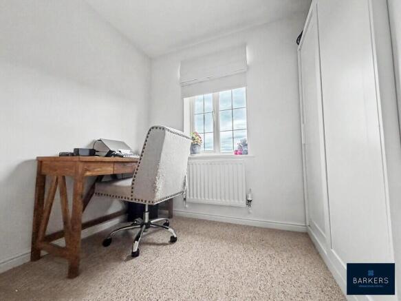 3 bed Detached for sale Image 11