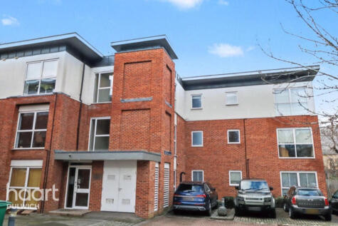 Highwood Close, London