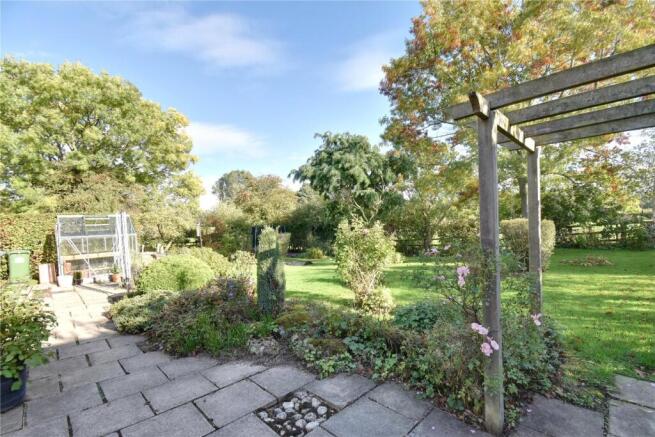 3 bed Bungalow for sale Image 8