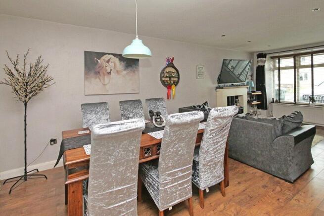 3 bed Barn Conversion for sale Image 6
