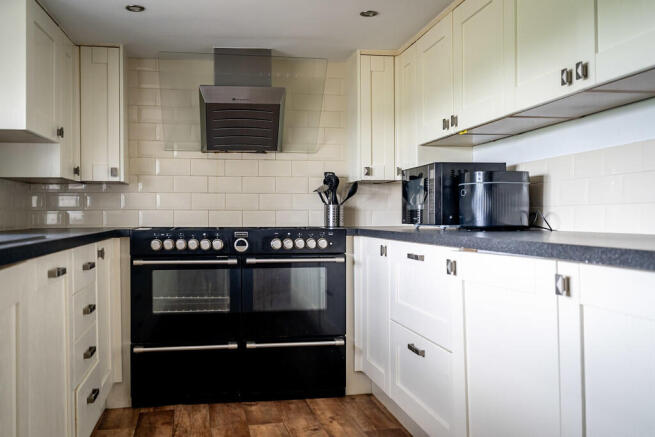 3 bed Cottage for sale Image 7
